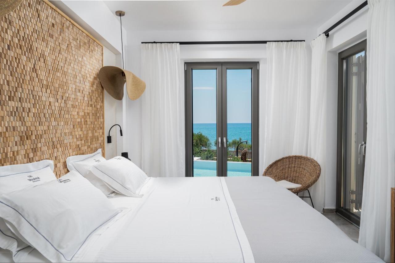 Mneme Suites & Villas Kastri  Exterior photo